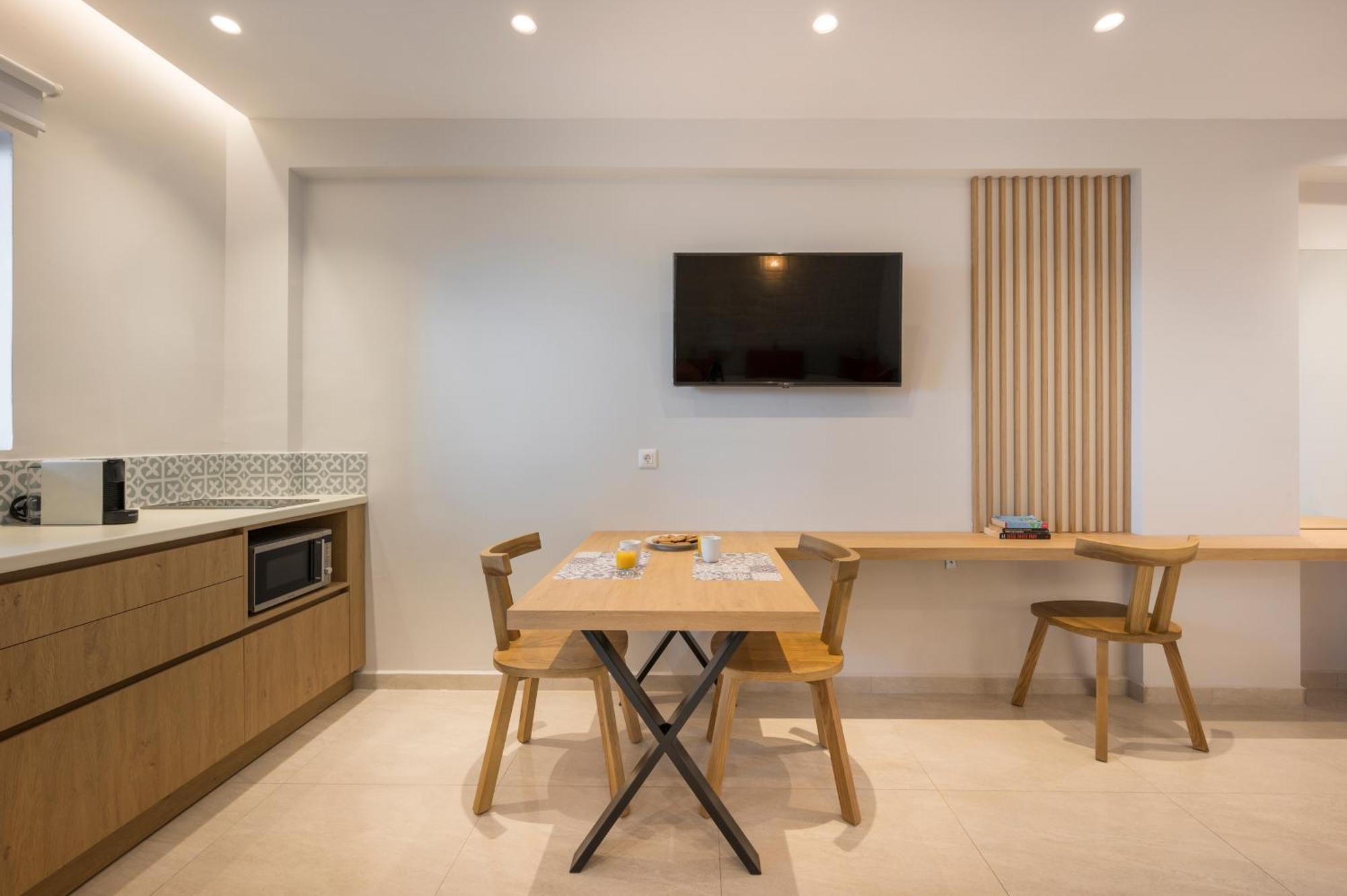 Esplanade Apartments Калатас Экстерьер фото