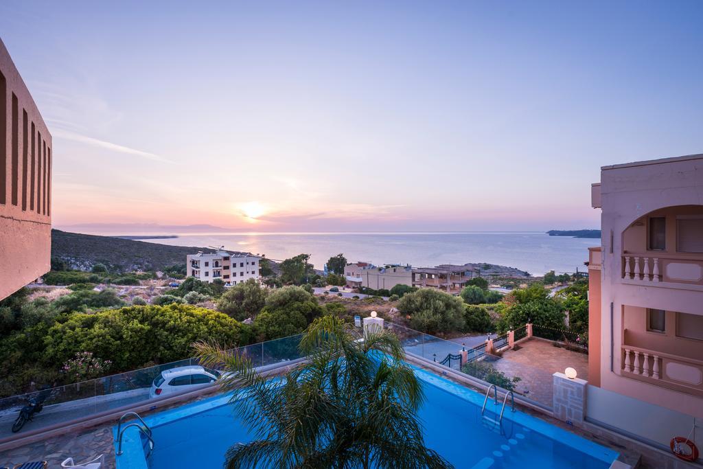 Esplanade Apartments Калатас Экстерьер фото